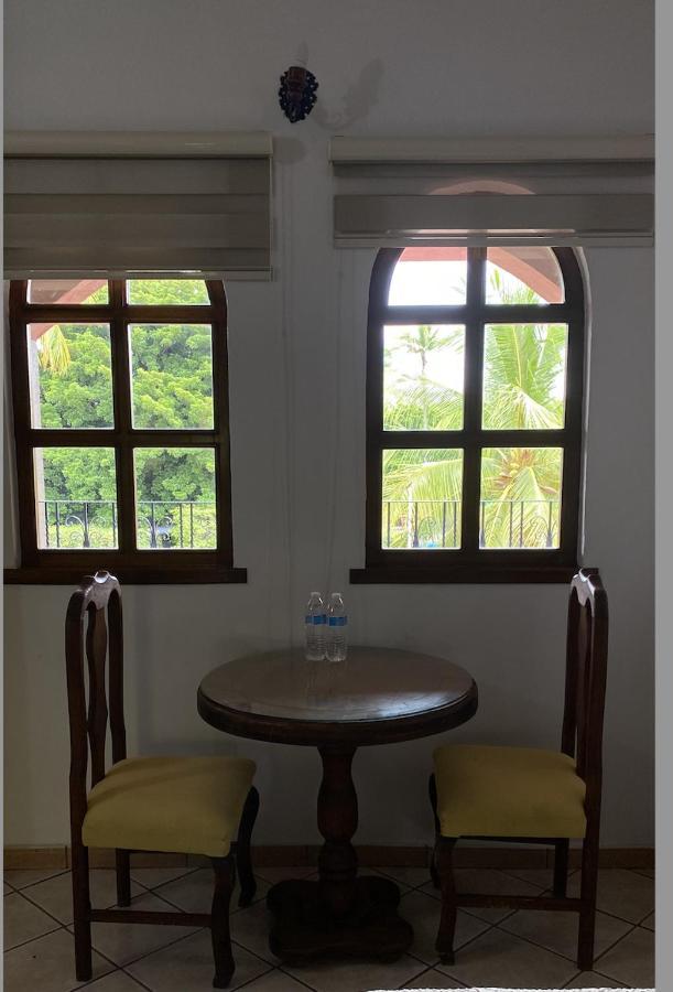 Hotel Camelinas Apatzingan de la Constitucion Bagian luar foto